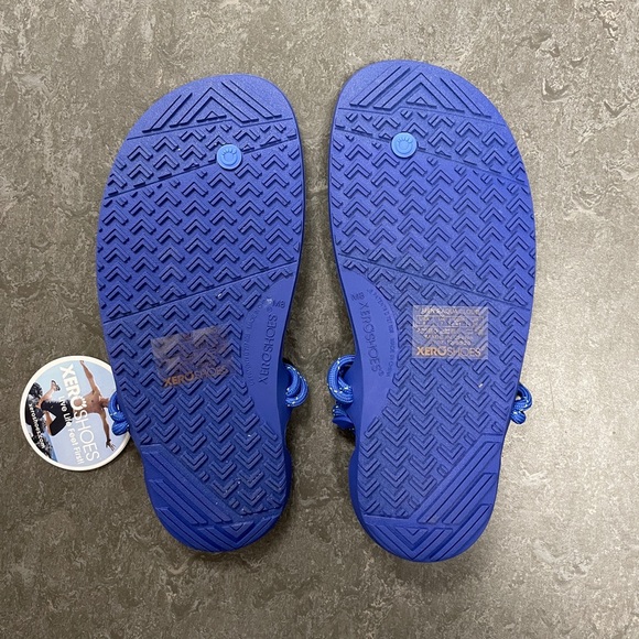 Xero Aqua Cloud sandals size 8 - Picture 2 of 2
